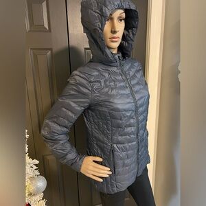 B7 -17 Hooded Puffer Jacket